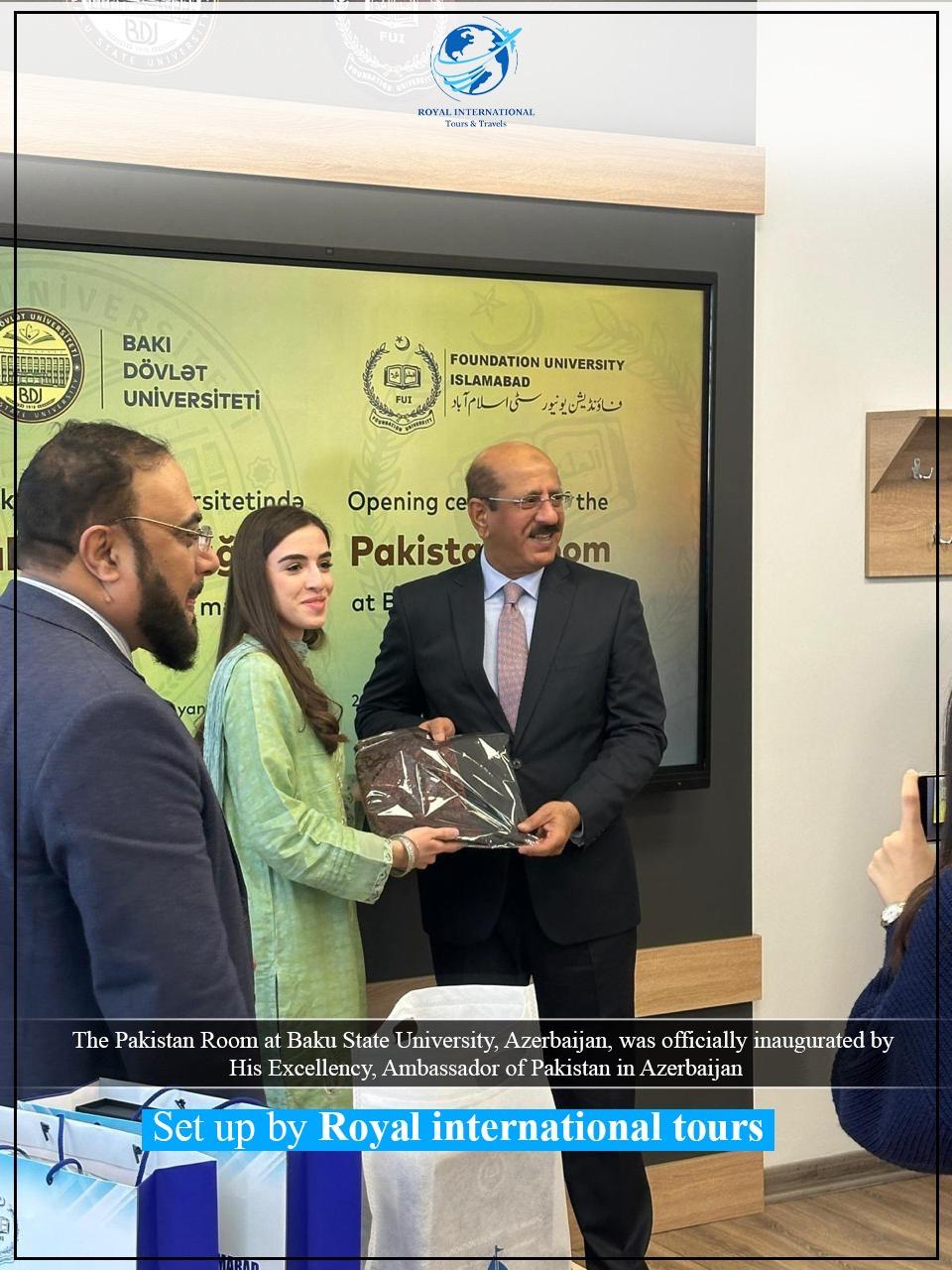 Pakistan Room Photo 2