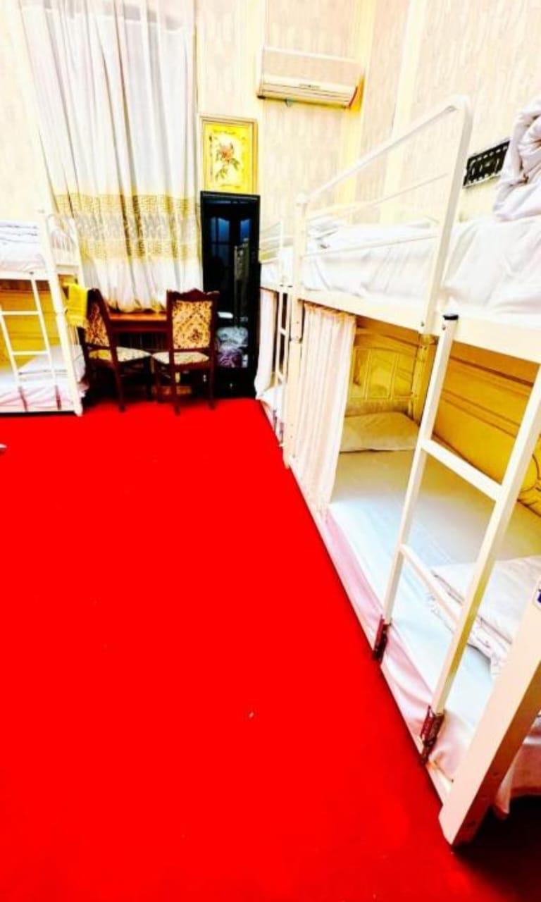 Royal Hostel Photo 5